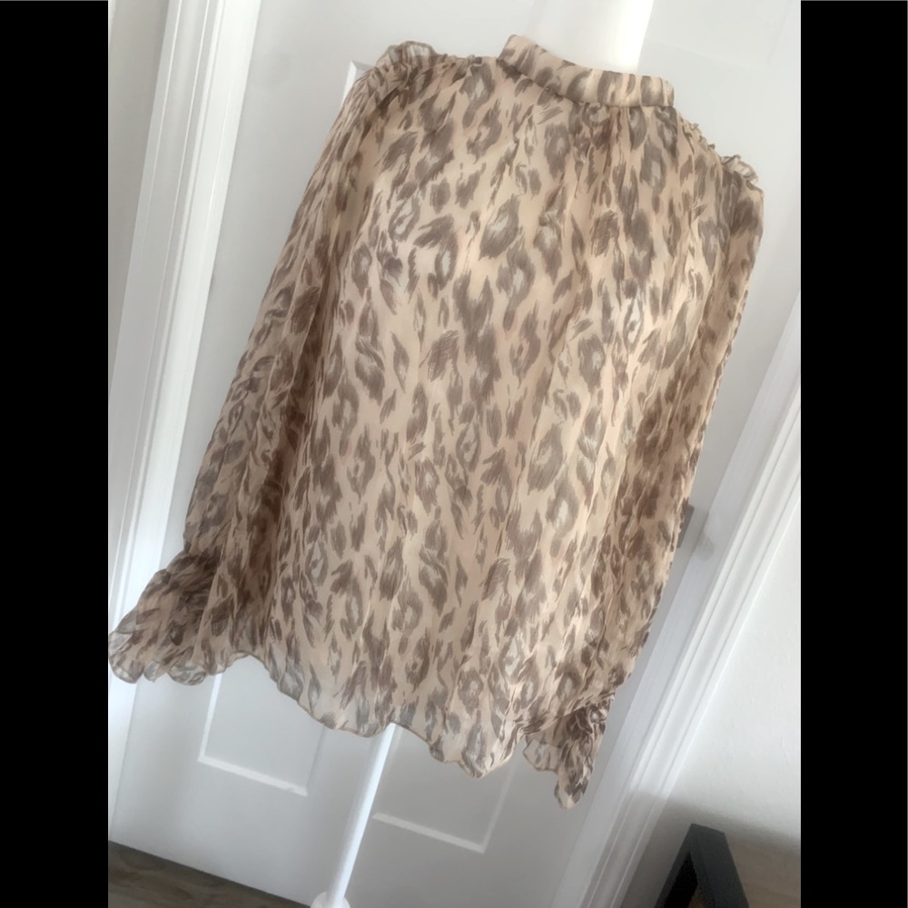 Flower Ruffle Blouse